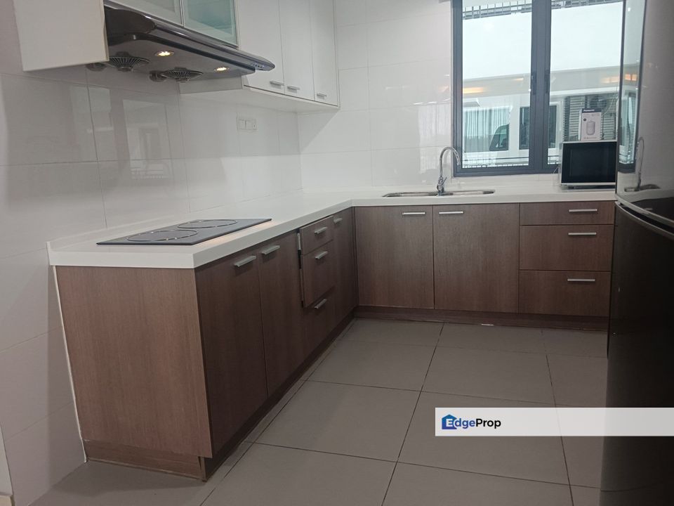 Ponderosa Lakeside Luxury Apartment Johor Bahru Unit For Sale, Johor, Johor Bahru