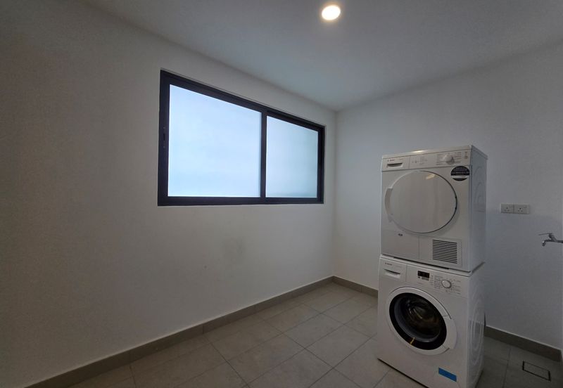 The Astaka @ 1 Bukit Senyum