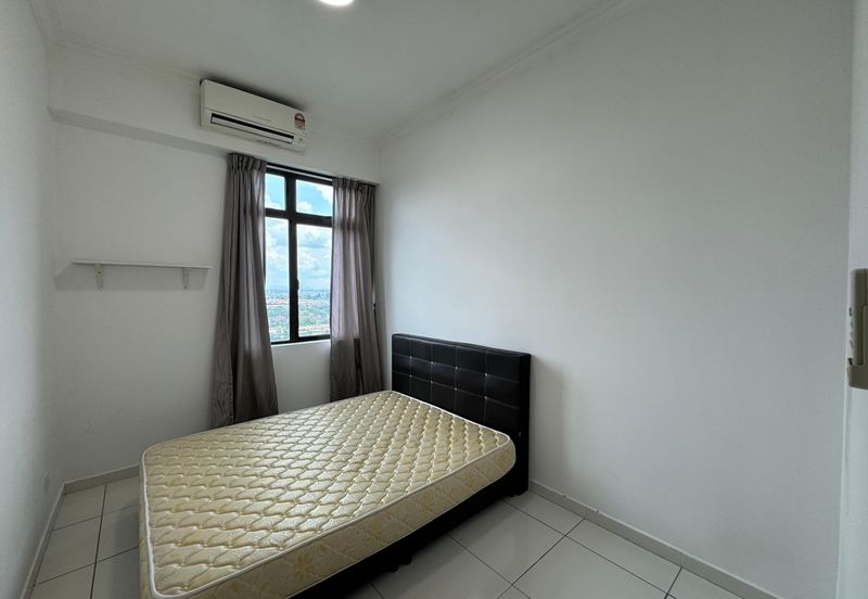 Sky Gardens Residences