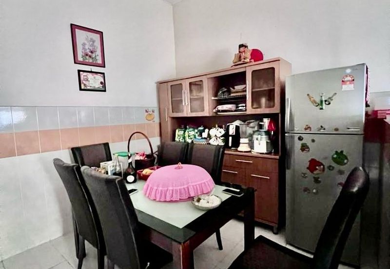 Taman Maju Jaya, Ulu Tiram