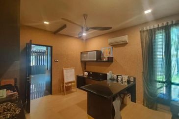 Taman Austin Perdana