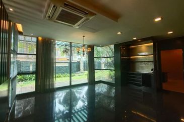 Taman Austin Perdana