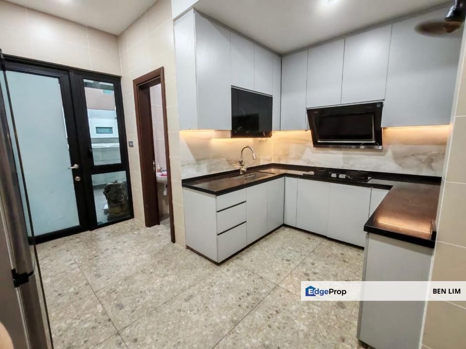 Estuari Garden Double Storey Superlink House For Rent, Johor, Nusajaya