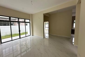 Taman Impian Heights