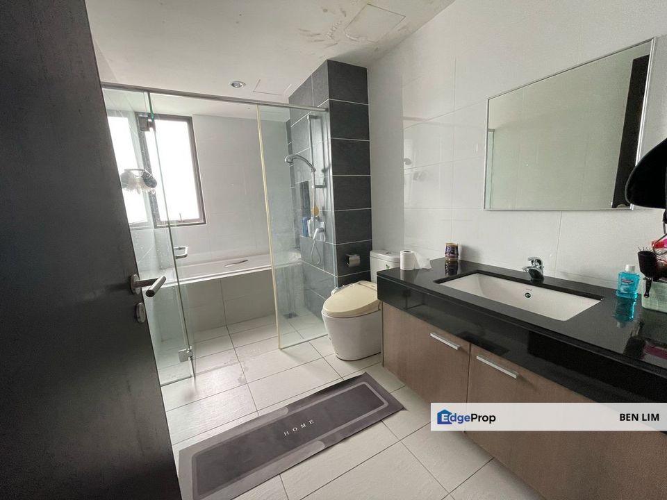 Big size condo Ponderosa Lakeside 1657sqft for sale, Johor, Johor Bahru