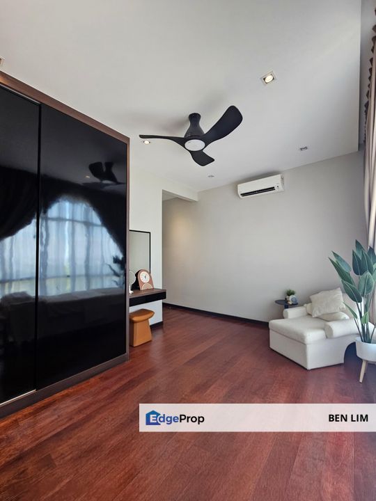 Fully renovated Molek Regency for sale, Johor, Johor Bahru