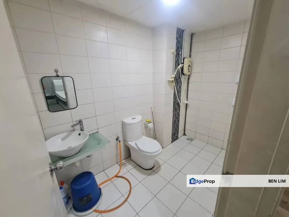 Greenfield Regency Tampoi for Sale Below market, Johor, Tampoi