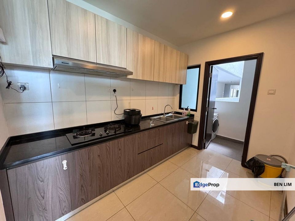 Molek Regency Penthouse, Golf View, Fully furnished, Johor, Johor Bahru