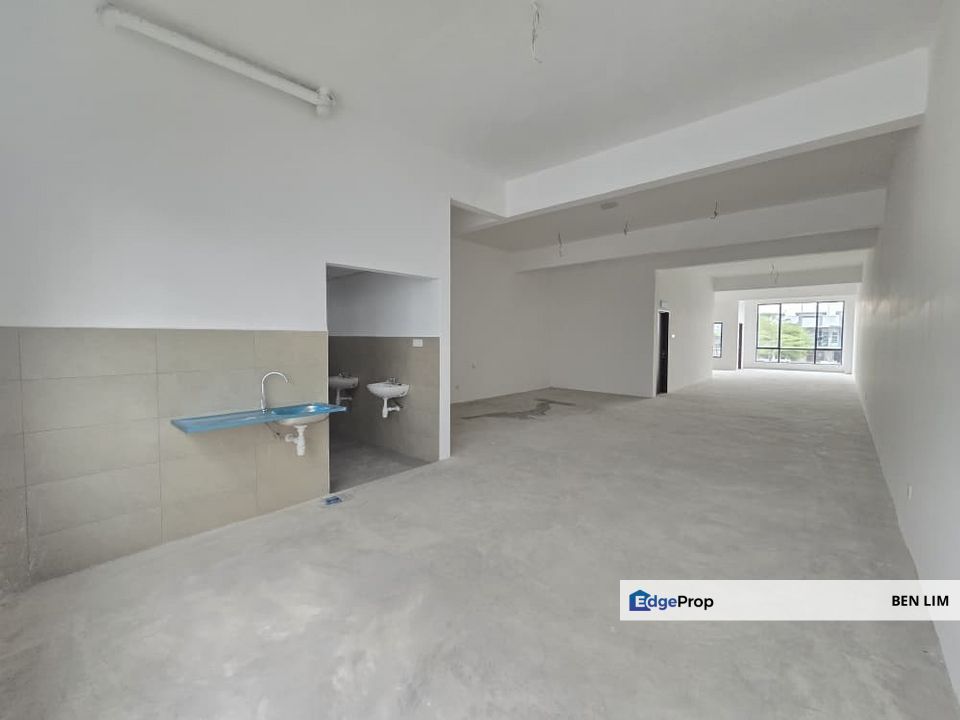 Austin Crest Adjoining Three Storey Shoplot, Johor, Johor Bahru
