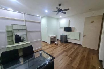 Dedaun Hijau (Greenfield Regency)