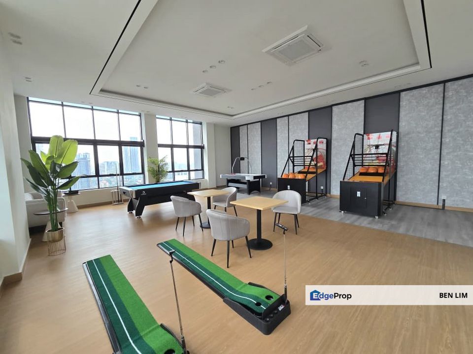 Meldrum Heights at JB town walking distance to CIQ, Johor, Johor Bahru