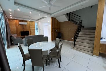 Taman Austin Heights