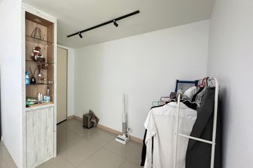 Dedaun Hijau (Greenfield Regency)