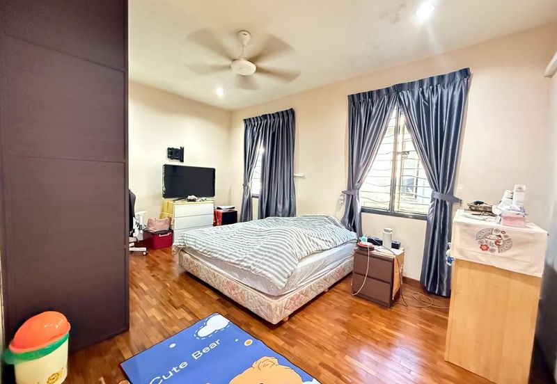 Taman Austin Heights