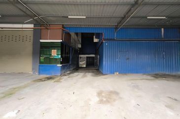 Kempas Utama Industrial Park