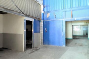 Kempas Utama Industrial Park