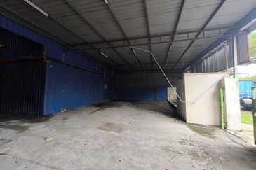 Kempas Utama Industrial Park