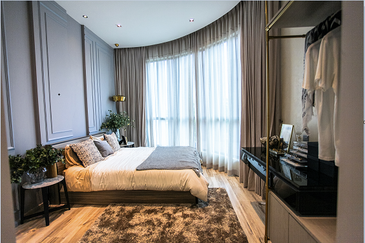 The M @ Medini Macrolink