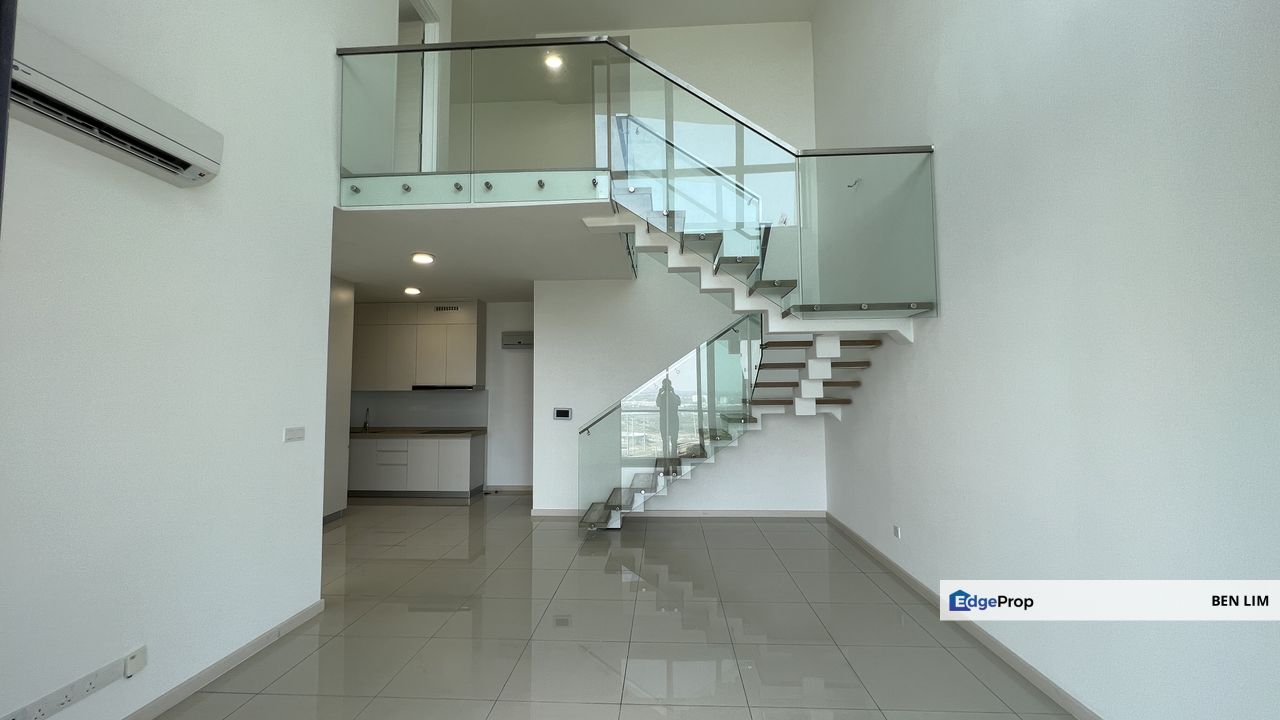 Foreigner eligible Duplex house in Medini, Johor, 