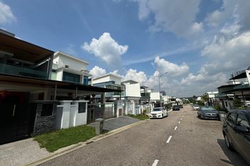 Oleander @ Kempas Utama