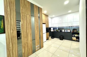 Oleander @ Kempas Utama