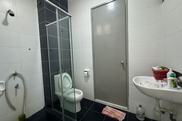 Double Storey Cluster House Setia Tropika Johor Bahru For Sale