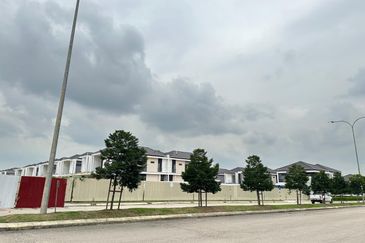 Austin Residence @Taman Mount Austin