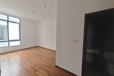 Austin Residence @Taman Mount Austin