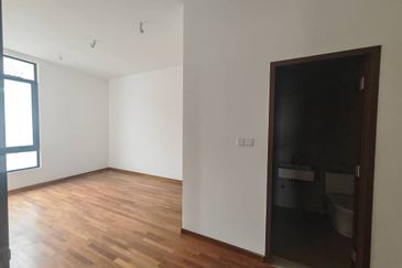 Austin Residence @Taman Mount Austin