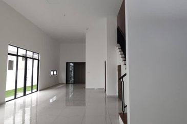 Austin Residence @Taman Mount Austin