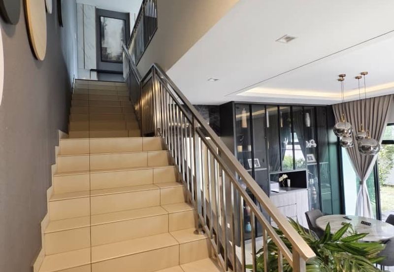 Austin Residence @Taman Mount Austin