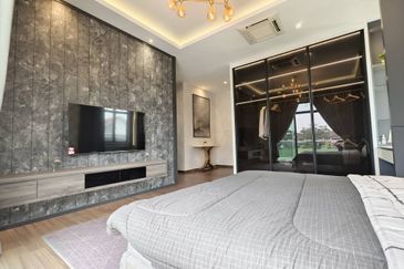 Austin Residence @Taman Mount Austin