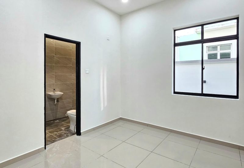 Oleander @ Kempas Utama