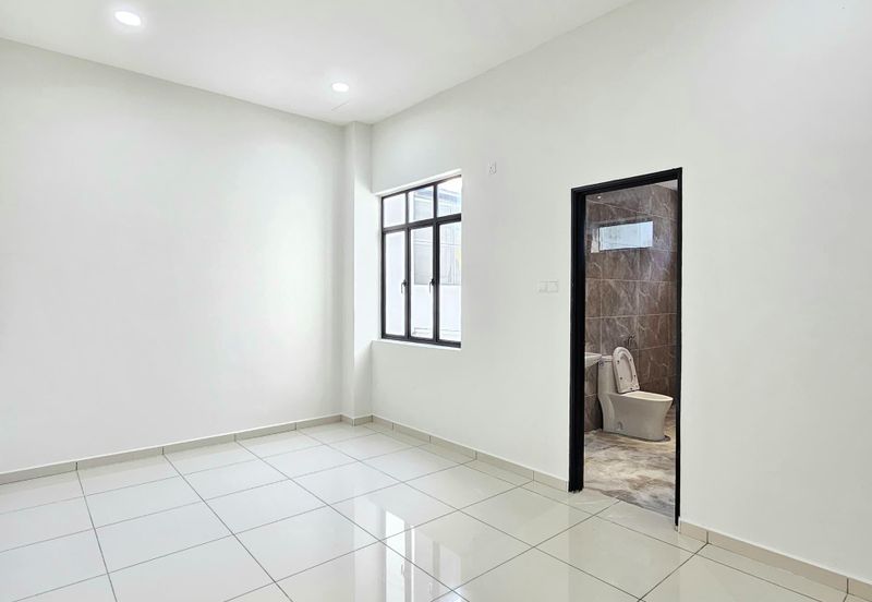 Oleander @ Kempas Utama