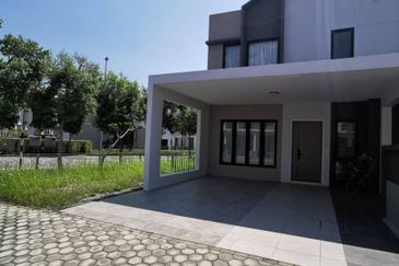 Sunway Citrine Lakehomes