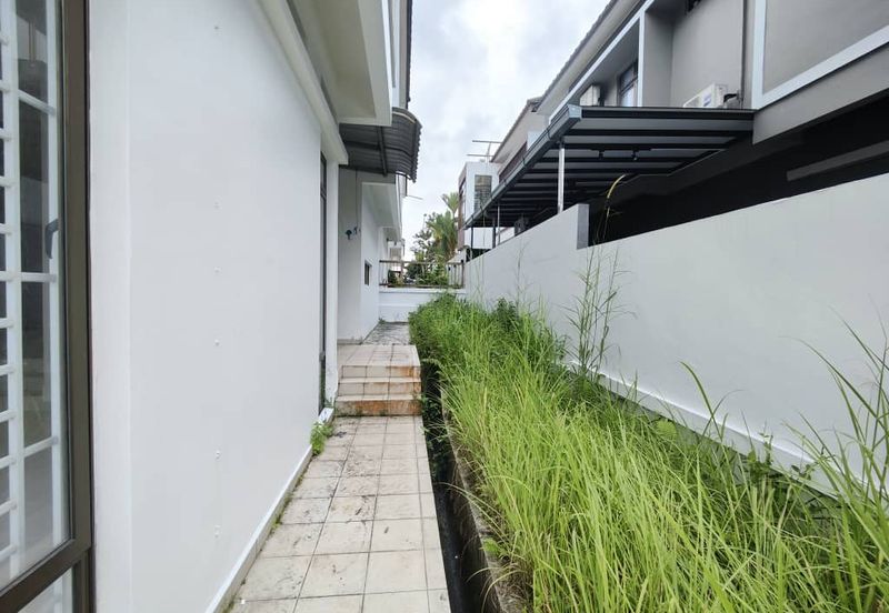 Caranday Park @ Setia Tropika