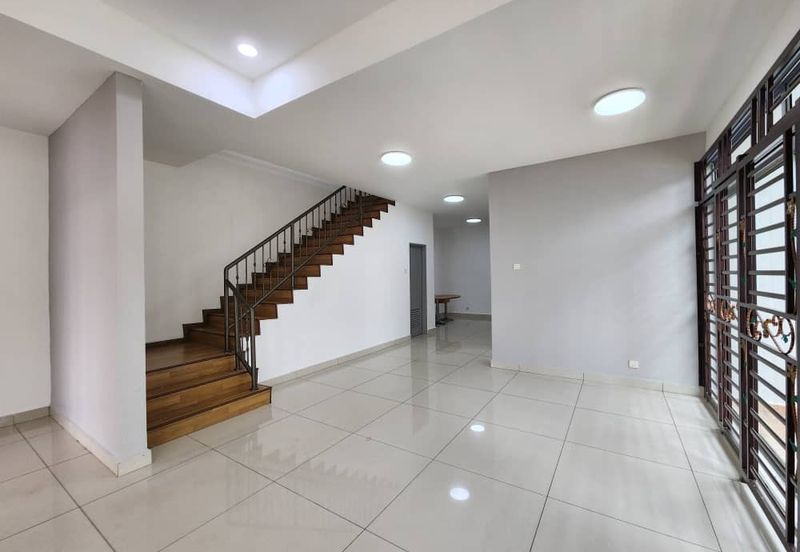 Jalan Kempas Indah 5/10