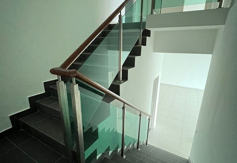 Sky Loft Premium Suites, Bukit Indah