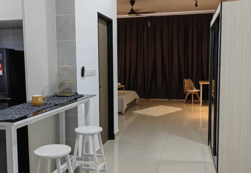 Paragon Suites @ CIQ