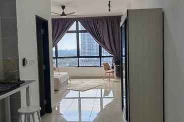 Paragon Suites @ CIQ