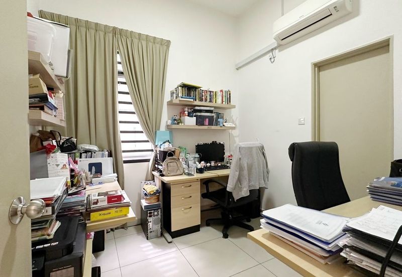 Oleander @ Kempas Utama