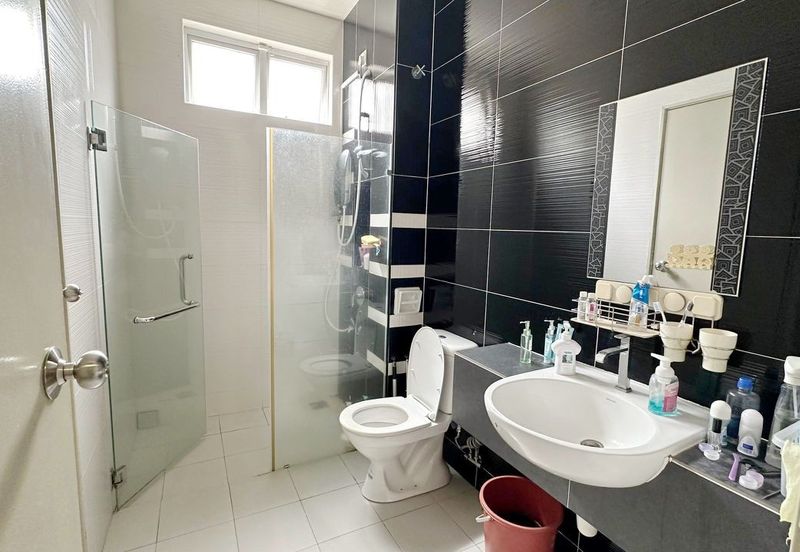 Oleander @ Kempas Utama