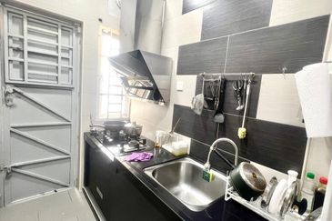 Setia Tropika 3 Double Storey Terrace For Sale