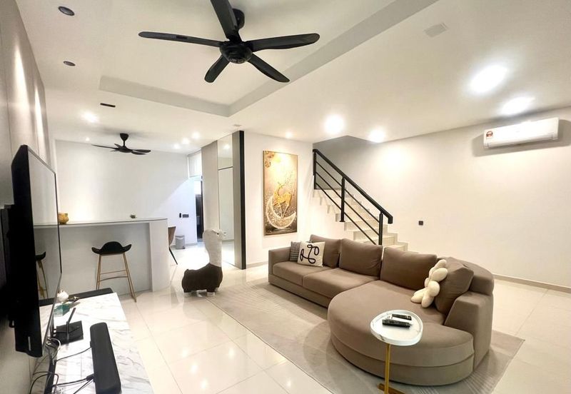Setia Tropika 3 Double Storey Terrace For Sale