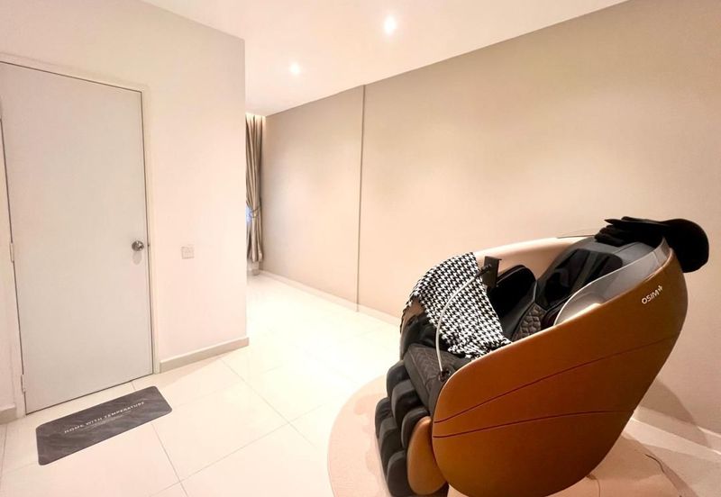 Setia Tropika 3 Double Storey Terrace For Sale