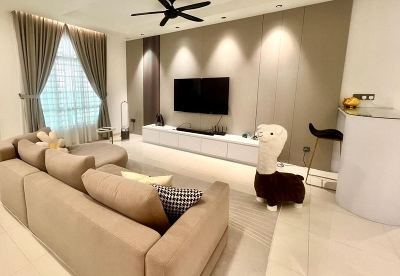 Setia Tropika 3 Double Storey Terrace For Sale