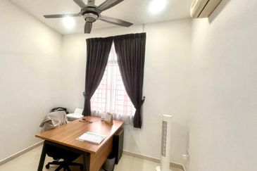 Setia Tropika 3 Double Storey Terrace For Sale