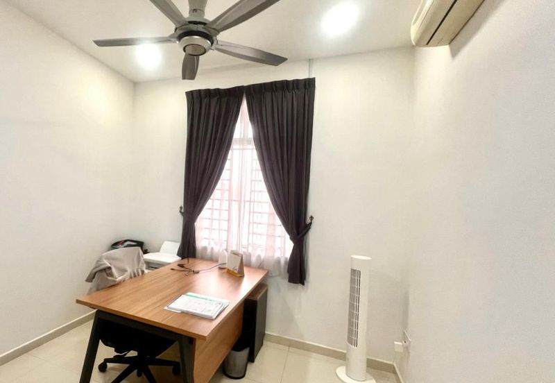 Setia Tropika 3 Double Storey Terrace For Sale