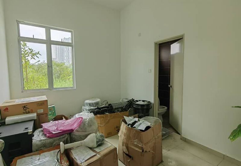 Oleander @ Kempas Utama