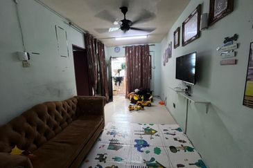 Flat Tasek 64, Bandar Baru Seri Alam